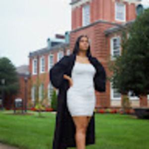 Meet your Posher, Hailey